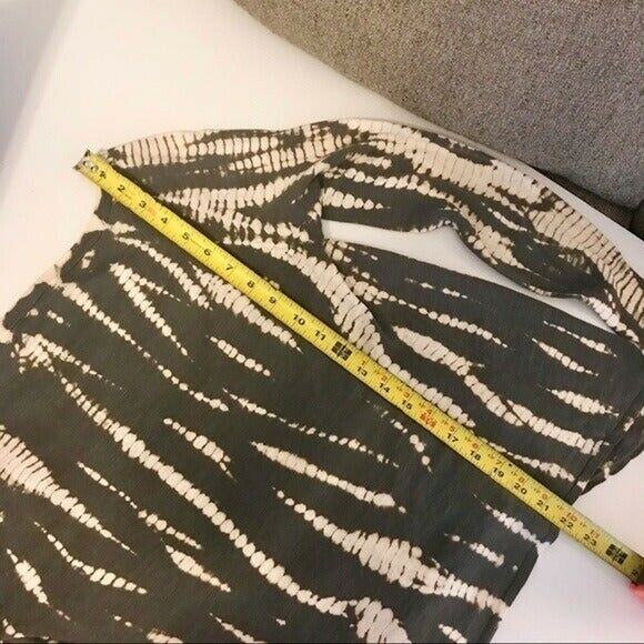 C&C California Women's Small Tie-Dyed Long Sleeved Very Light Tunic Sweater - Picture 8 of 8